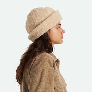 NEW Brixton Ginsburg’s Hat, Oatmeal/red XS